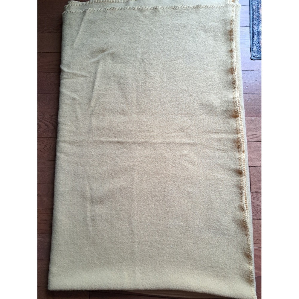 VTG Faribault Woolen Mill 100% Wool Superwash Blanket King 108x90 Yellow USA Mad